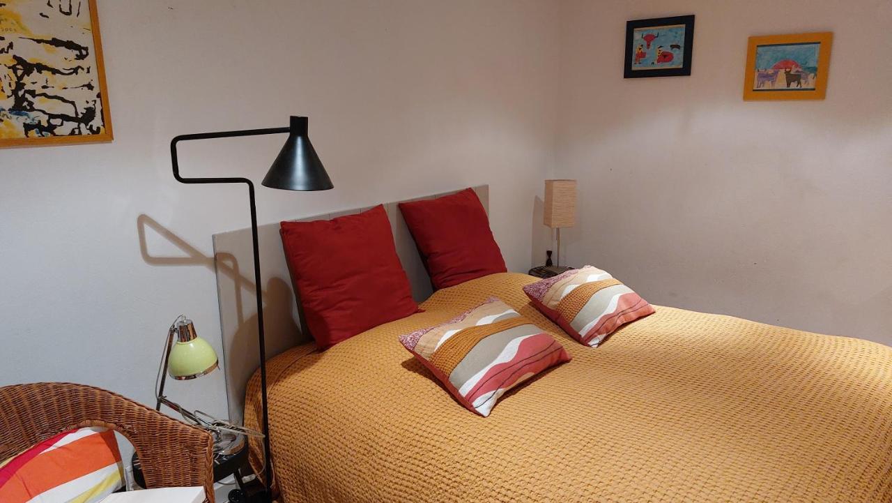 Studio Independant Pres Du Centre Ville Nimes Ngoại thất bức ảnh